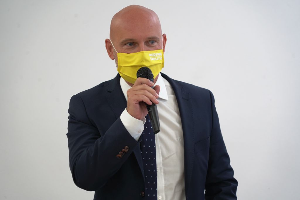 Minister školstva Branislav Gröhling