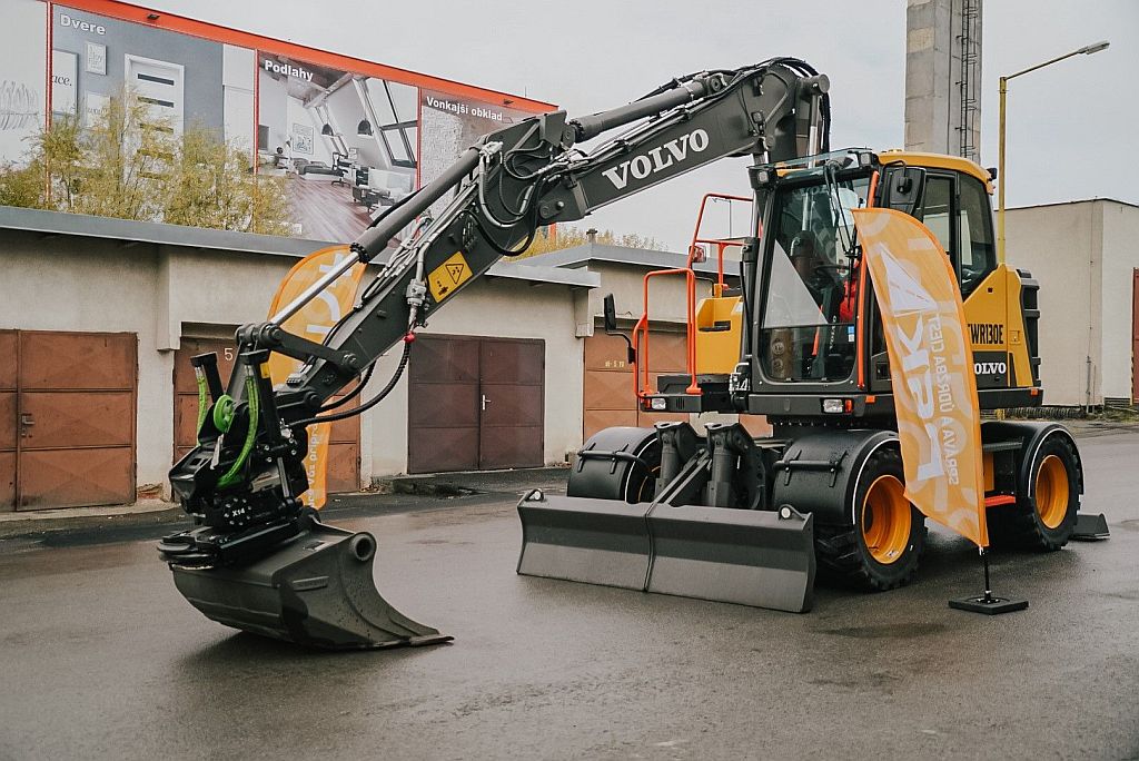 Foto: Nové kolesové rýpadlo Volvo