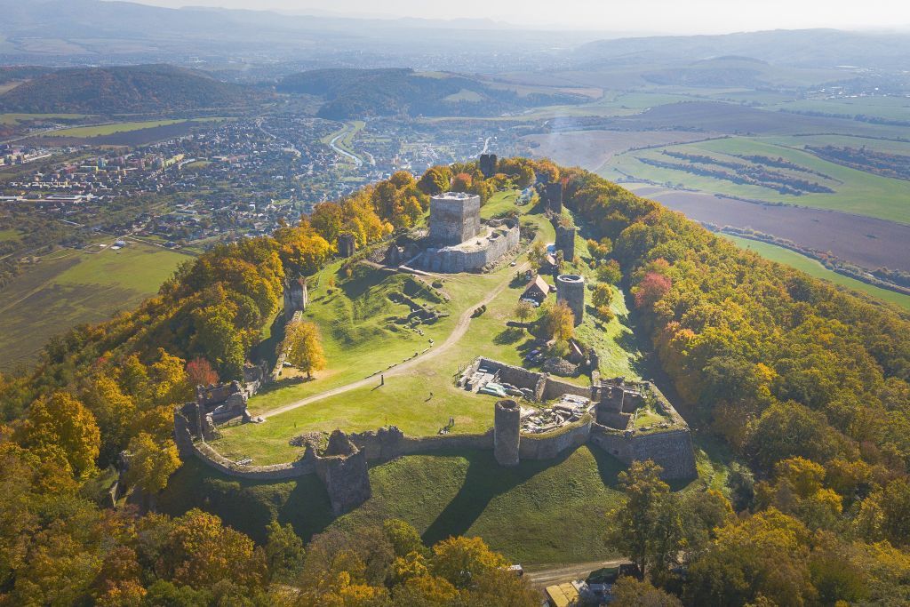 Foto: Hrad Šariš_foto KOCR Severovýchod Slovenska Jano Štovka