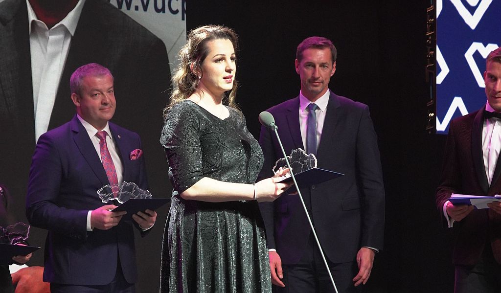 Foto: Ocenená Zuzana Sabolová z Odboru zdravotníctva Ú PSK
