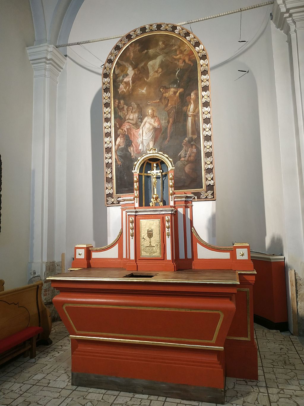 Foto: Zrekonštruovaný oltár