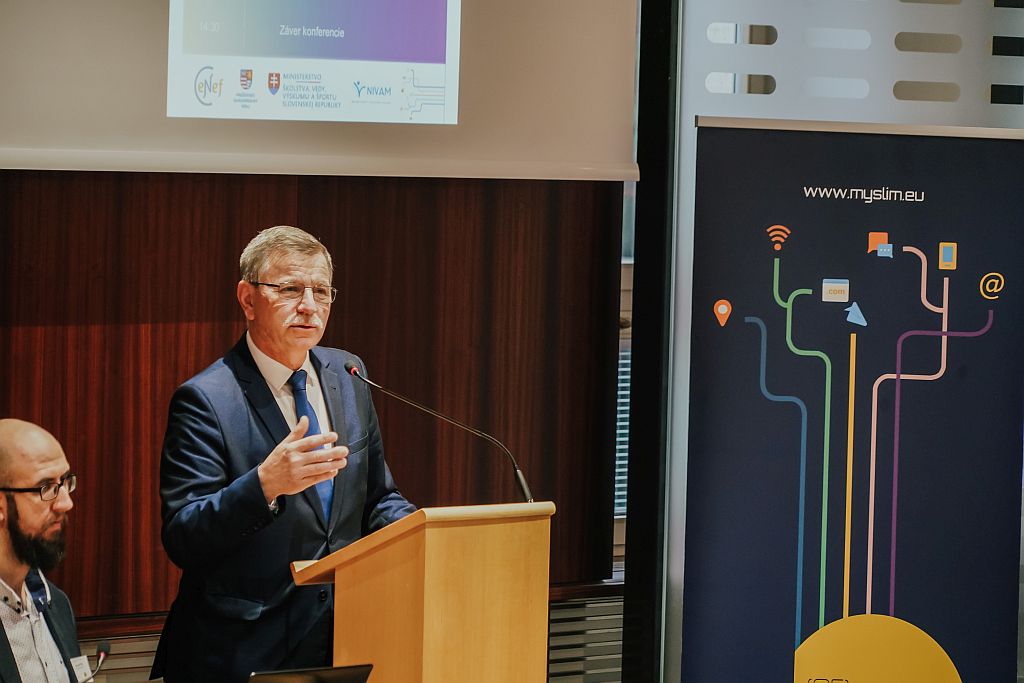 Foto: Konferencia (Ne)bezpečne v sieti pokračuje