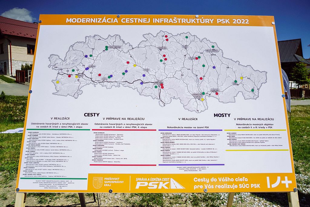 Foto_ Prehľad plánovaných investičných akcií týkajúcich sa opráv ciest a mostov v PSK