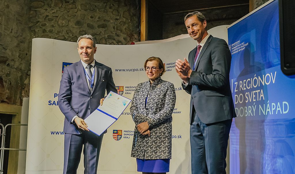 Foto: Poďakovanie organizáciám za pomoc Ukrajine