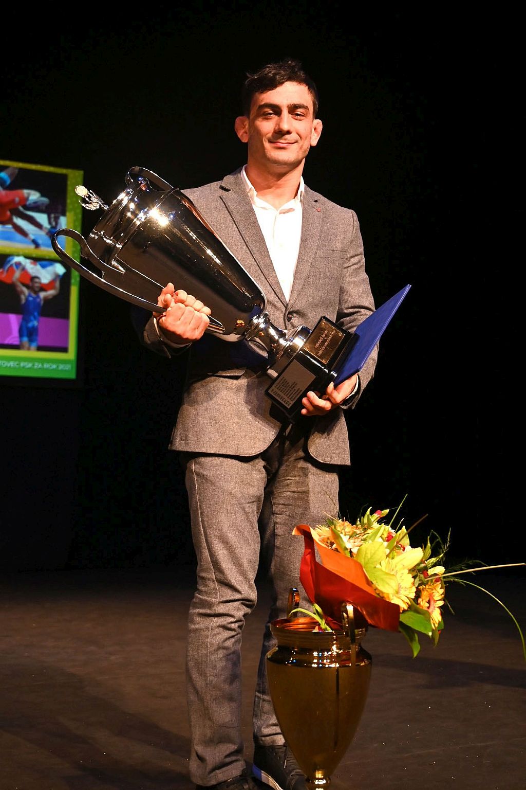 Foto: Viktor Zamborský_Víťaz ankety za rok 2021 Tajmuraz Salkazanov