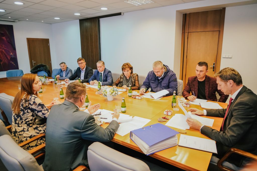 FOTO - Správna rada Nadácie PSK