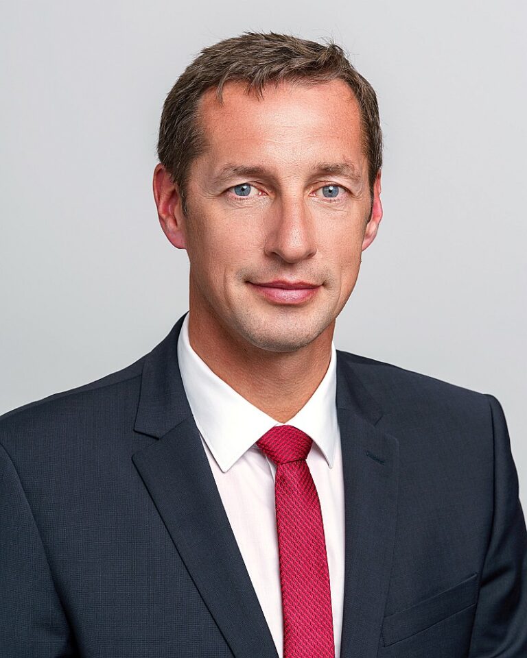 predseda Milan Majerský