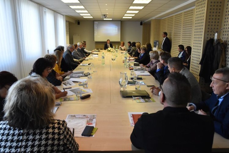 FOTO: Pracovná porada riaditeľov kultúrnych inštitúcií v zriaďovateľskej pôsobnosti Prešovského samosprávneho kraja 