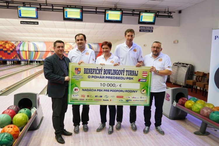 FOTO: bowlingový turnaj