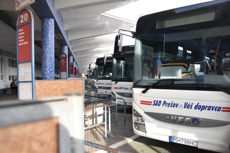 FOTO: nové autobusy SAD