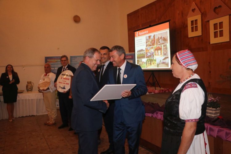 FOTO: Dedina roka 2019