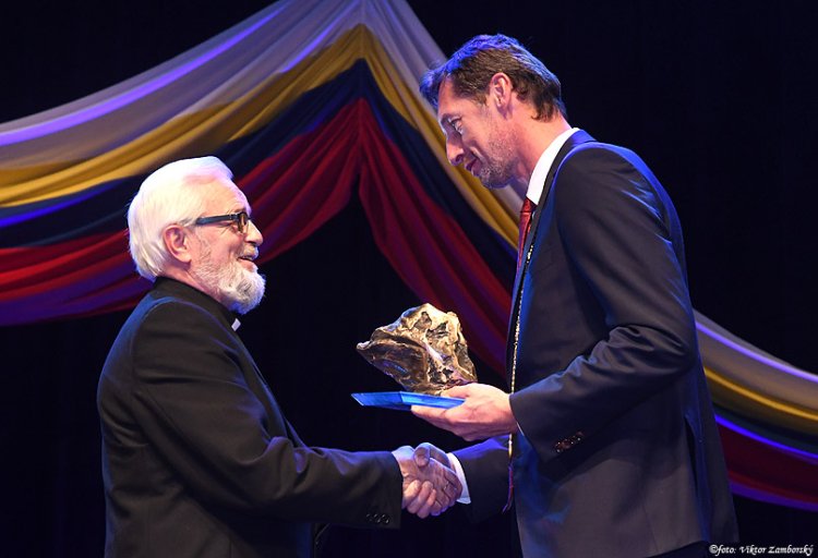 FOTO: odovzdávanie ceny PSK