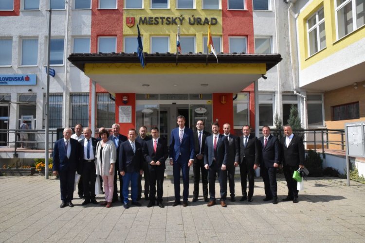 FOTO: stretnutie predsedu Prešovského samosprávneho kraja (PSK) Milana Majerského a maršálka Podkarpatského vojvodstva Wladyslawa Ortyla