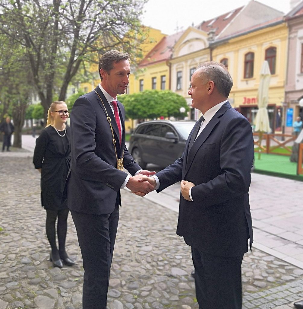 FOTO: stretnutie prezidenta A. Kisku s predsedom PSK M. Majerským