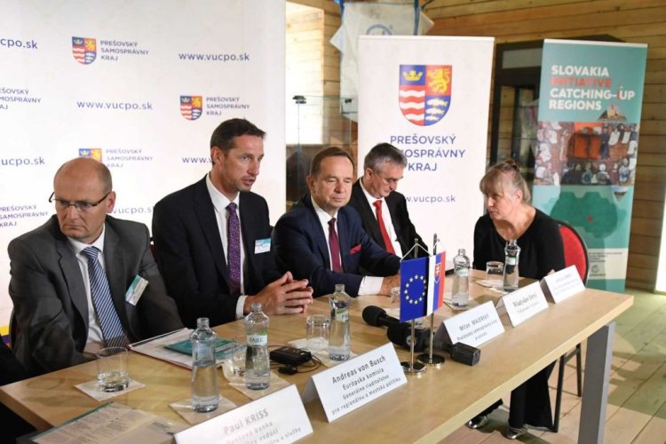 FOTO: Catching – up Regions konferencia