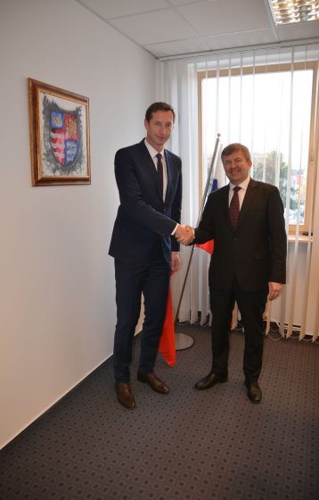 FOTO: Samosprávu navštívil mimoriadny a splnomocnený veľvyslanec Igor Alexandrovič Leščeňa