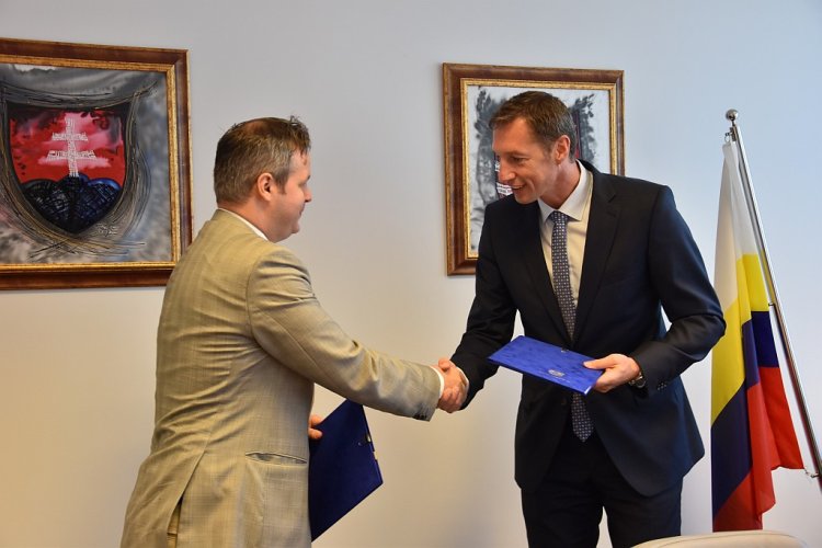 FOTO: regionálne zastúpenie programu ENI