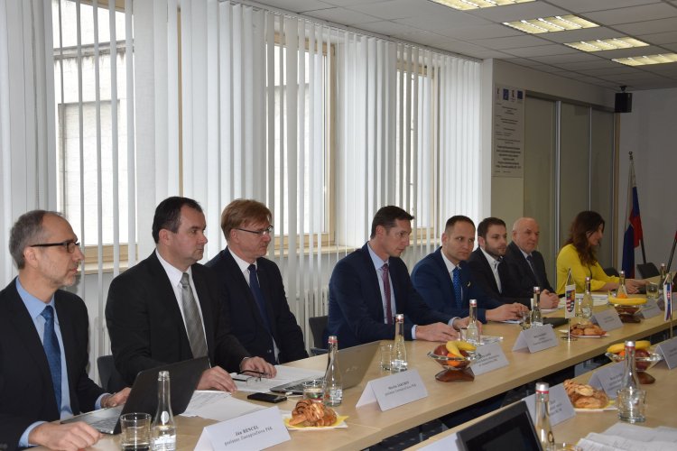 FOTO: Prešovský župan rokovanie s ministrom Druckerom o situácii v zdravotníctve