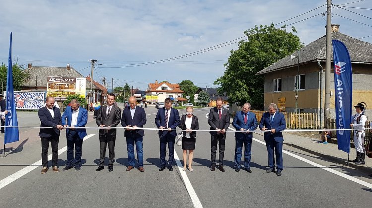 FOTO: modernizácia ciest