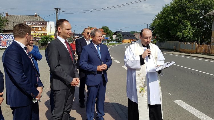 FOTO: modernizácia ciest