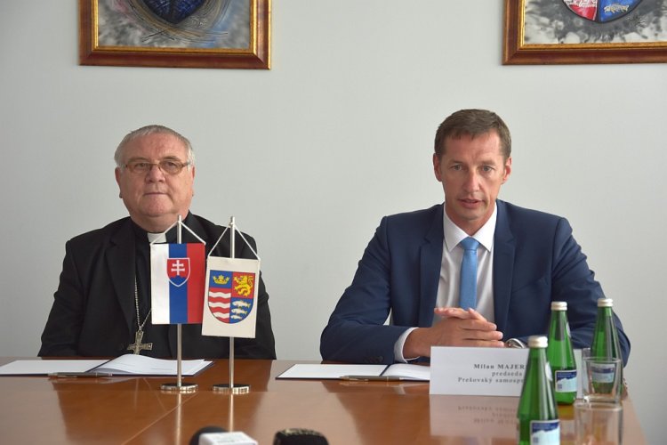 FOTO: dohoda o spolupráci pri príprave P18 v Prešove