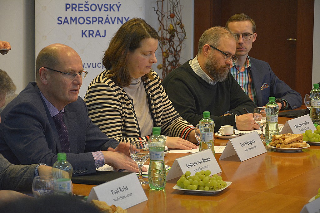FOTO: Iniciatíva dobiehajúcich regiónov