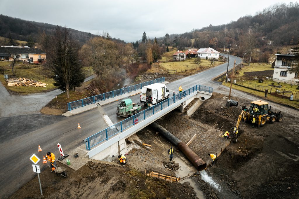 most v Nižnej Jablonke