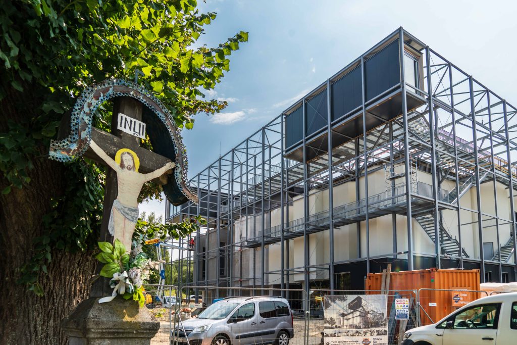 Múzeum moderného umenia Andyho Warhola v Medzilaborciach - rekonštrukcia