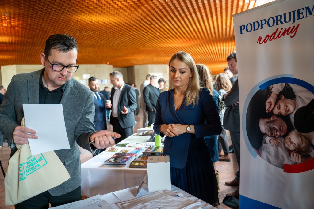 Prezentačný stánok Nadácie PSK pre podporu rodiny