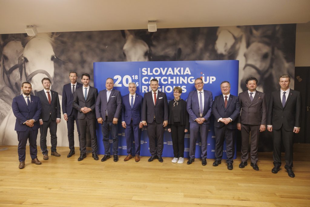 Sedem rokov v iniciatívy Catching up regions sa končí. Aktéri iniciatívy zhrnuli doterajšie výsledky na Záverečnej konferencii v Bratislave.