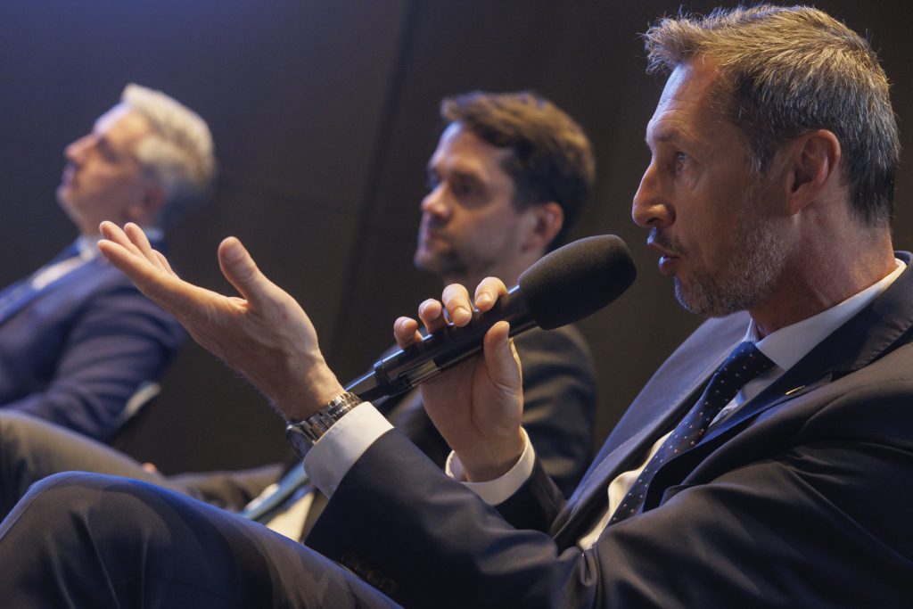 Predseda Milan Majerský na Záverečnej konferencii v Bratislave