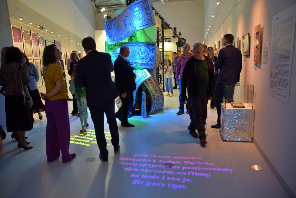Výstava diel A. Warhola v Krakove
