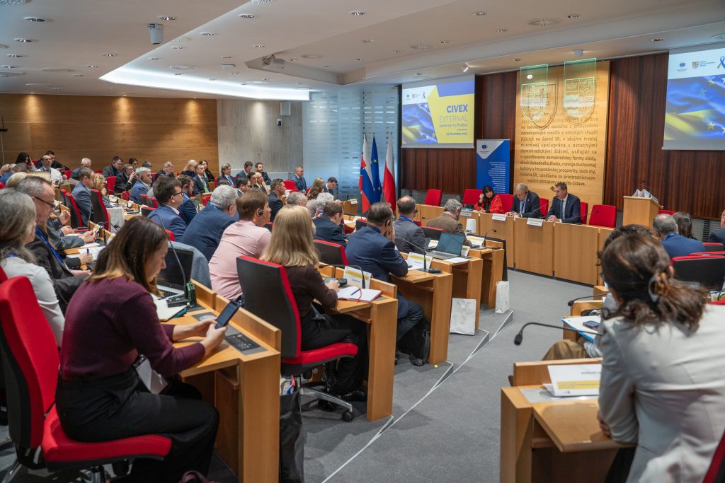 zasadnutie CIVEX