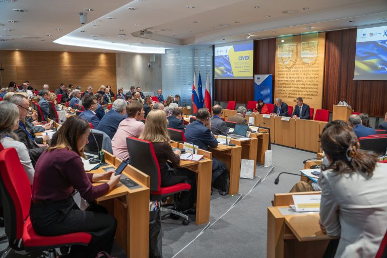 zasadnutie Civex