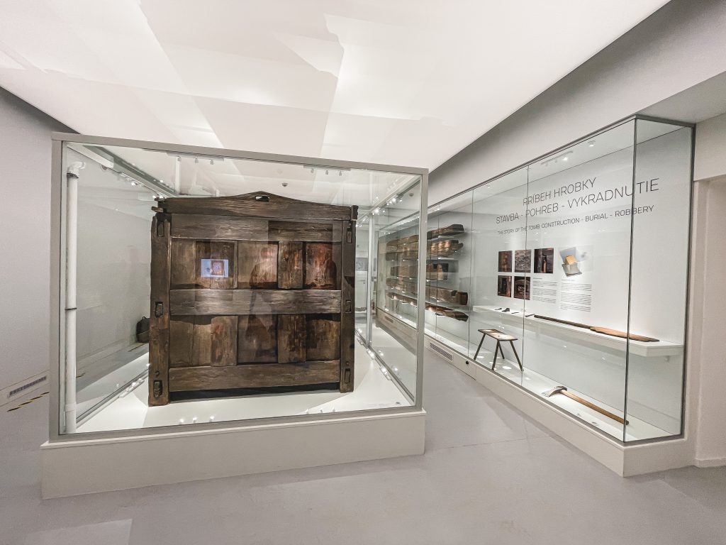 hrobka Kniežaťa z Popradu