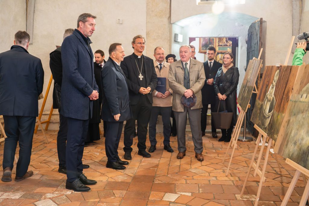 Výstava fotografií rodiny Ulmovcov na Spišskej Kapitule