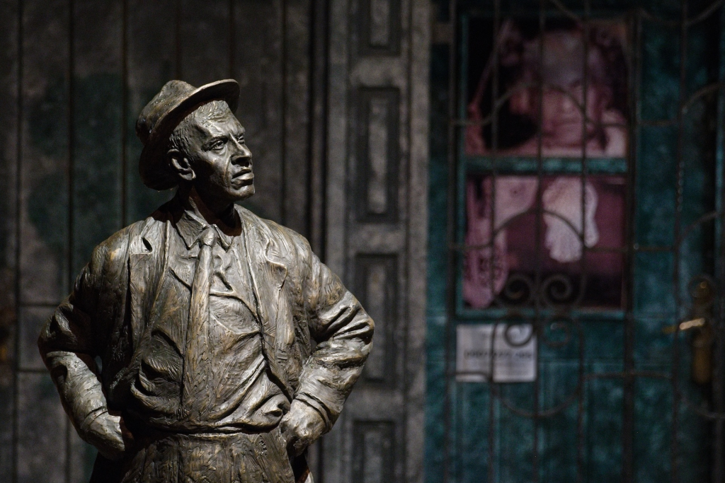 fotografia sochy Jozefa Kronera