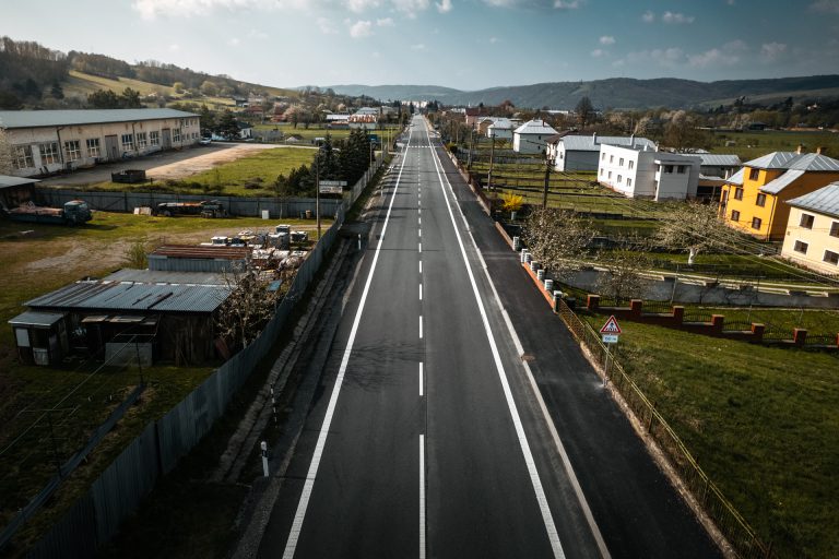 letecký pohľad na novú cestu