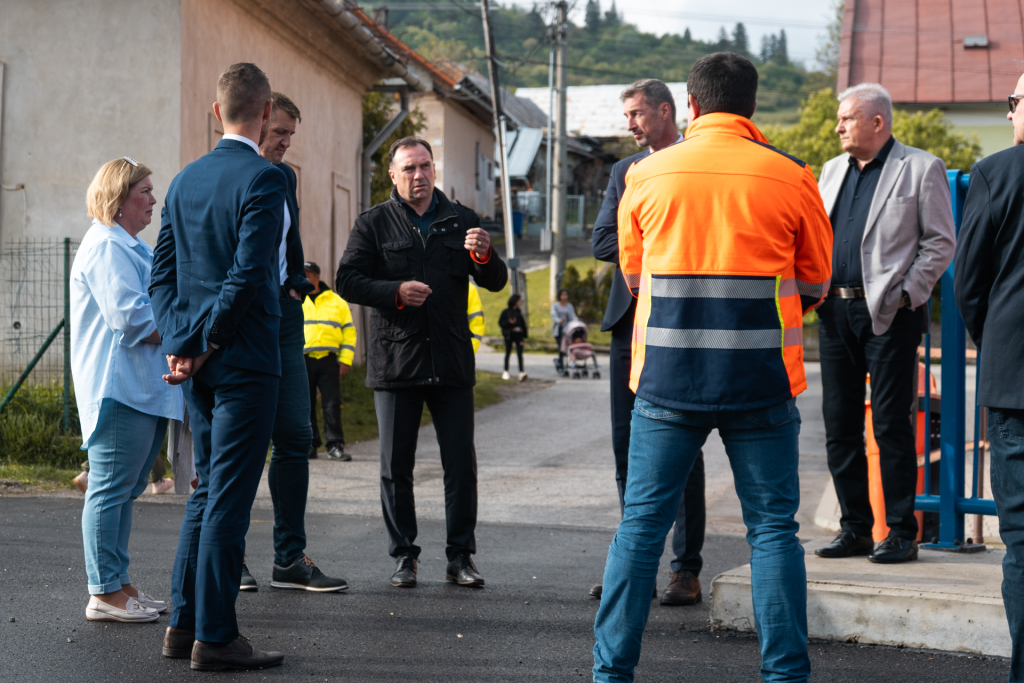 krajskí cestári a predseda PSK