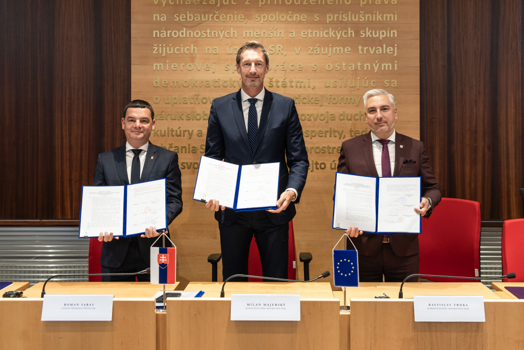 signatári zakladateľských dokumentov