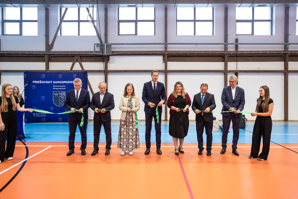 oficiálne otvorenie
