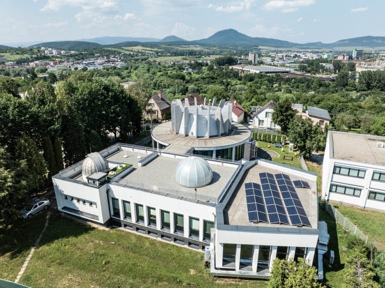 Fotovoltika na budove Hvezdárne a planetária v Prešove