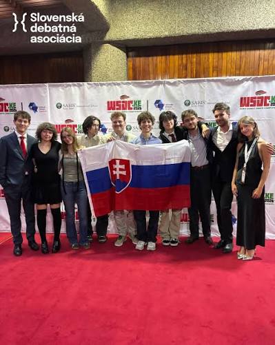 foto súťažiacich