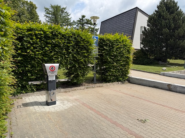 nabíjačka v Štrbe